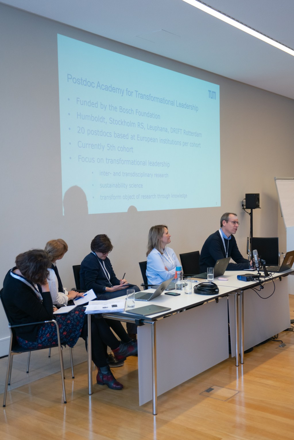 Discussing research on research in&nbsp;Hannover